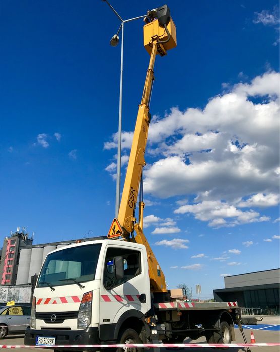 wynajem podnośnik przegubowy koszowypodest nożycowy zwyżka haulotte