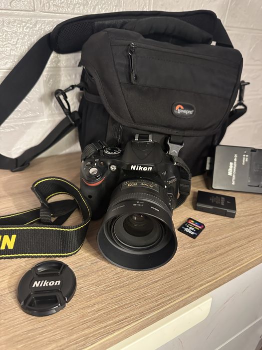 Nikon D5200 + Obiektyw Nikkor 35mm f/1.8G | Niska migawka 11,7k