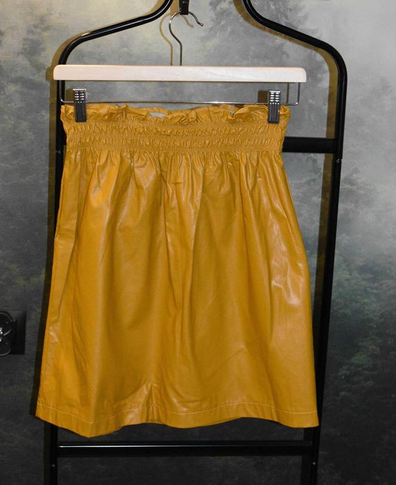 Spódnica z eko skóry – rozmiar 38 Eva Minge