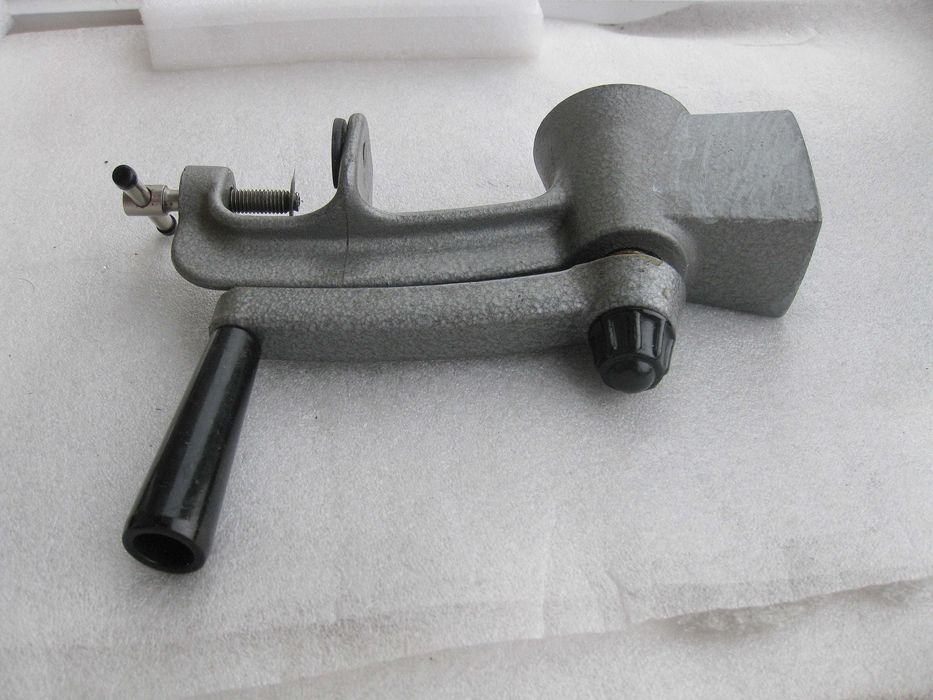 Мрия. Кофемолка ручная, мельница, млинок СССР.