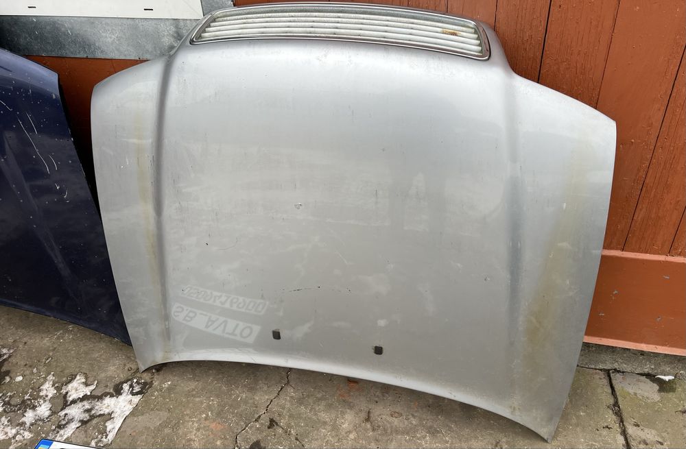 Капот Audi A4B5 ауді а4 б5