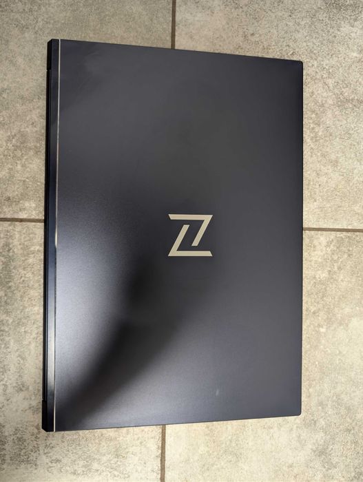 Novacustom Clevo V40 laptop coreboot linux opensource i5/32GB/500GB