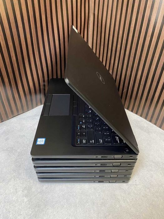 Ноутбук Dell Latitude 5480 14" Full HD  i5-6300U 8/256 Type-C ОПТ
