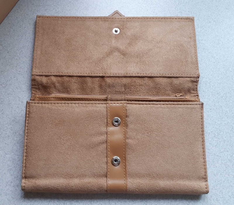 portfel damski beżowy