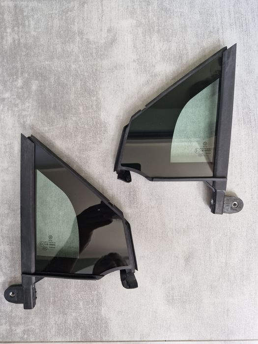 Скло (трикутник) дверей VW ID.4 код: 11A 845 113 В, 11A 845 114 B