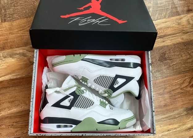 Jordan 4 Retro Seafoam R.43