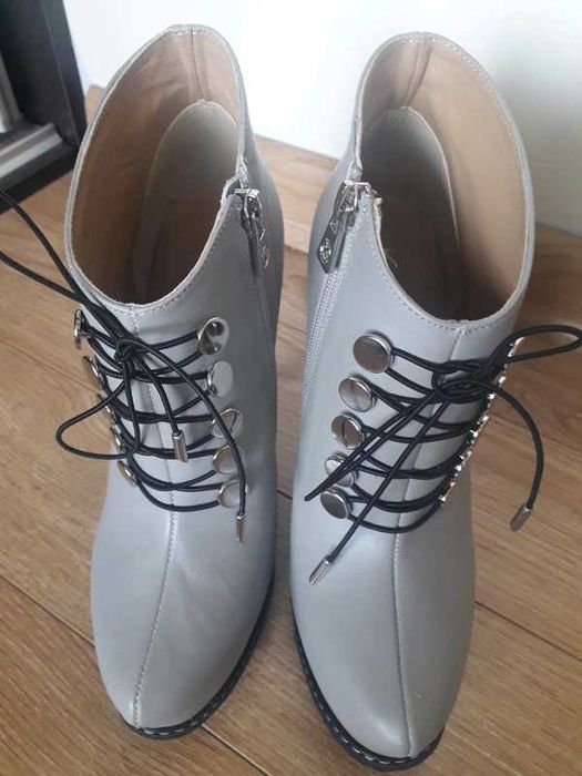 botki szpilki buty na obcasie Kazar