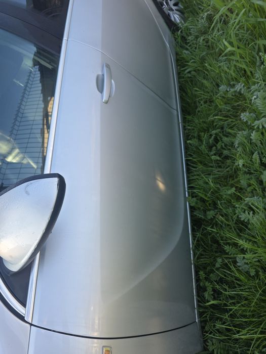 Opel insignia Drzwi z1
