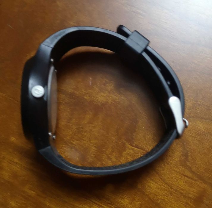 Relógio preto da Decathon