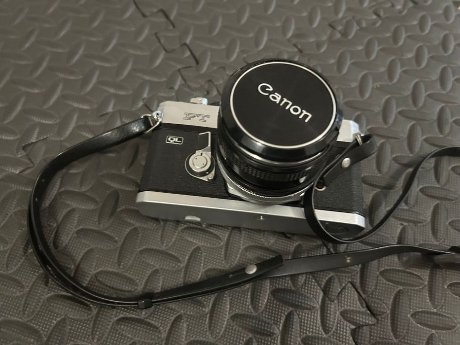 Canon FT QL 35mm Film SLR Manual Camera with Canon 50mm F/1.8 FL Lens