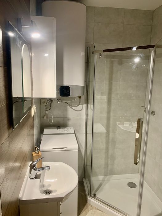 Mieszkanie do wynajęcia / 45 m² Podwale 2 pietro / od 1.07 - Nowoczesne  i gotowe do własnej aranżacji – pohled 4