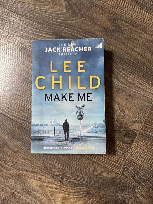 Lee Child Make me книга англійською