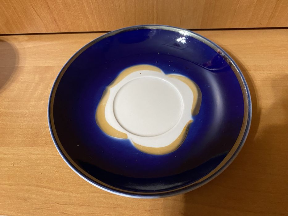 Чашка с блюдцем синяя