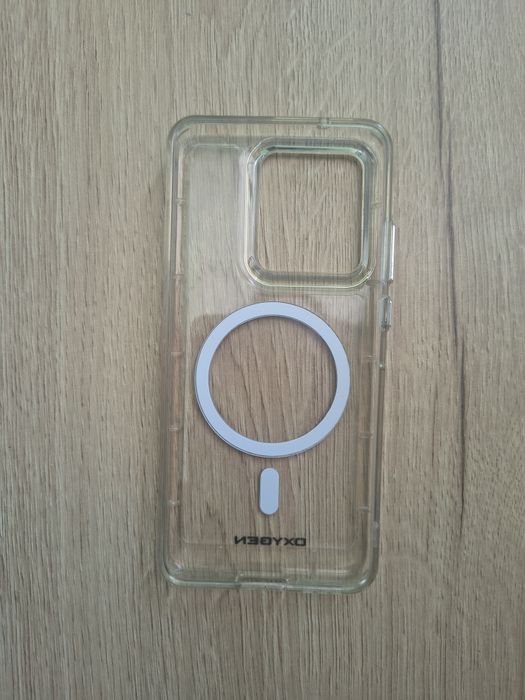 Etui oryginał oxygen plecki smartfon telefon Motorola 50 przezroczyste