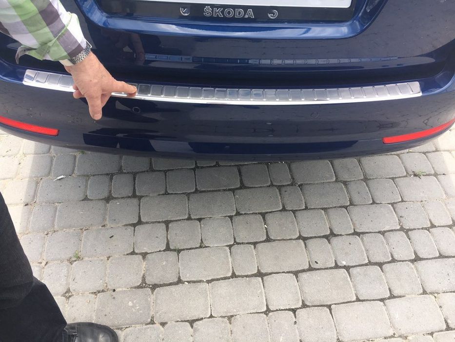 Mercedes E-class W211, W212, W213 Хром накладка на задний бампер (нерж