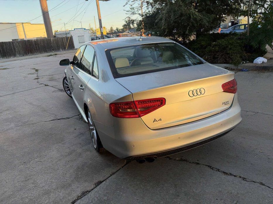 Audi A4 quattro Premium Plus      2014