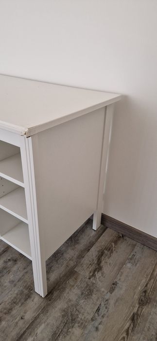 Secretária branca IKEA