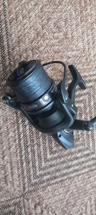 Kołowrotek Black Widow 5000LDA