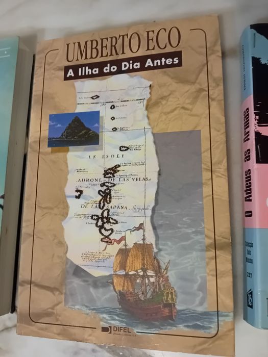 Conjunto de 4 Livros Diversos