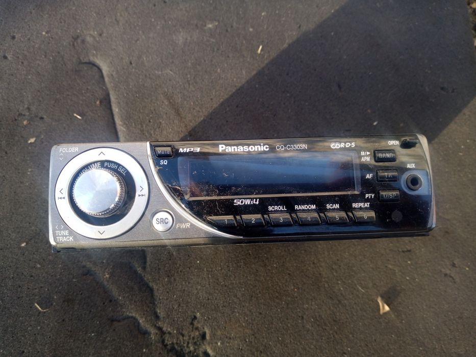 Radio CD samochodowe PANASONIC  CQ 3033N
