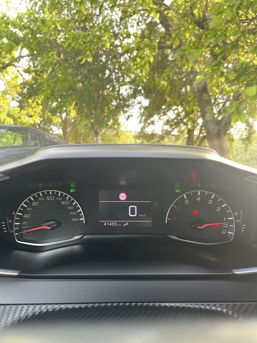 Peugeot 2008 1.2 PureTech
