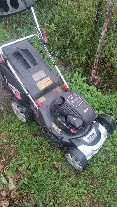 Sprzedam kosiarkę z napędem