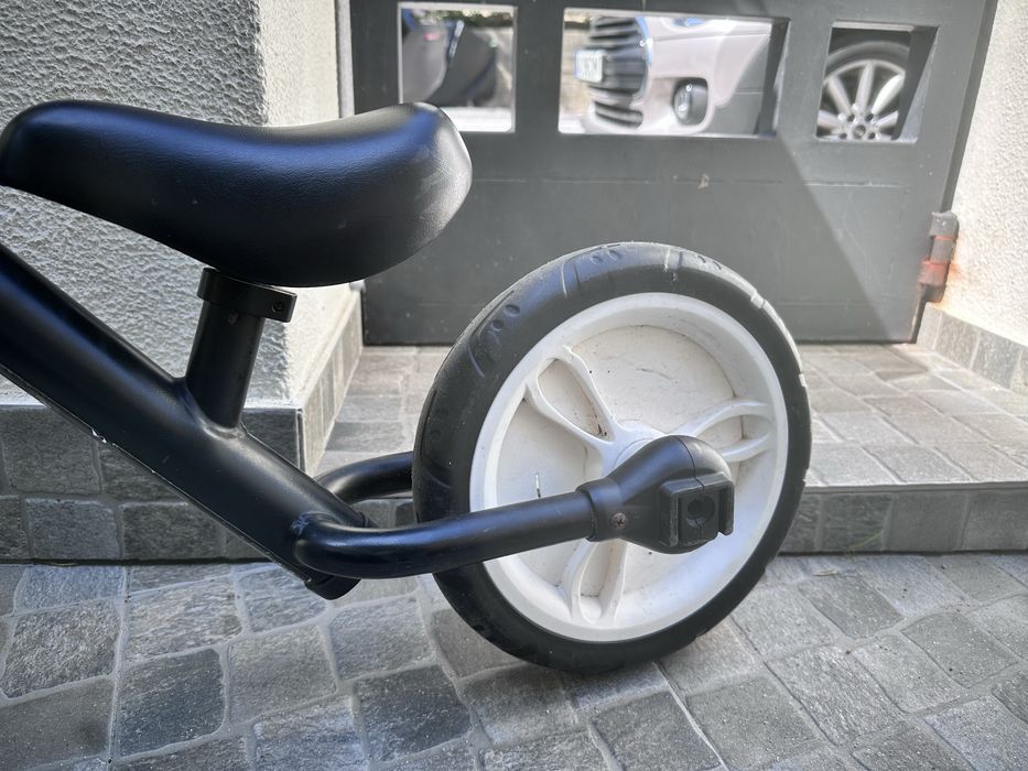 Bicicleta criança equilibrio