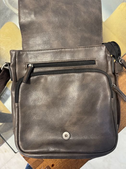 BOLSA EM PELE GRANDE