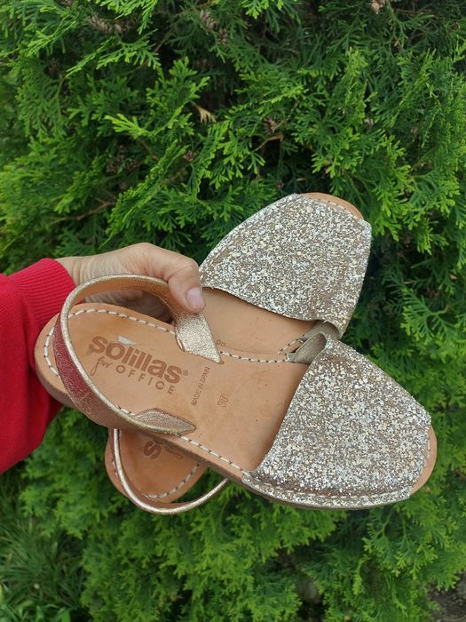 Босоніжки 38р., в чудовому стані, фірмові обмін