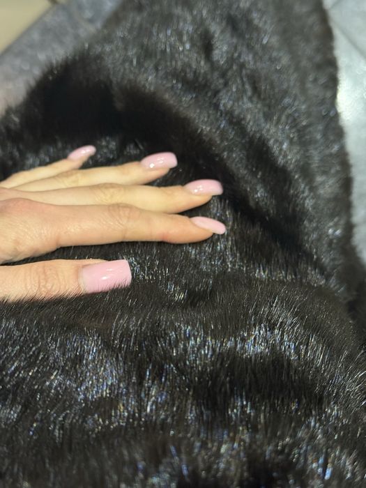 Шуба норкова, ідеальний стан, дуже тепла.