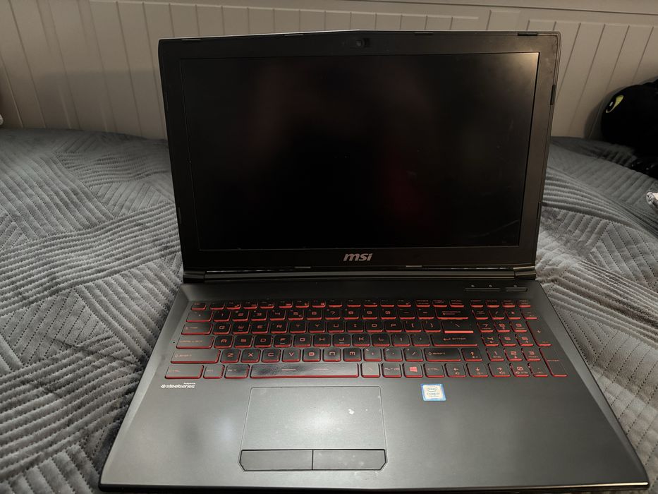 laptop gamingowy MSI GL62MVR 7RFX Z GRATISEM