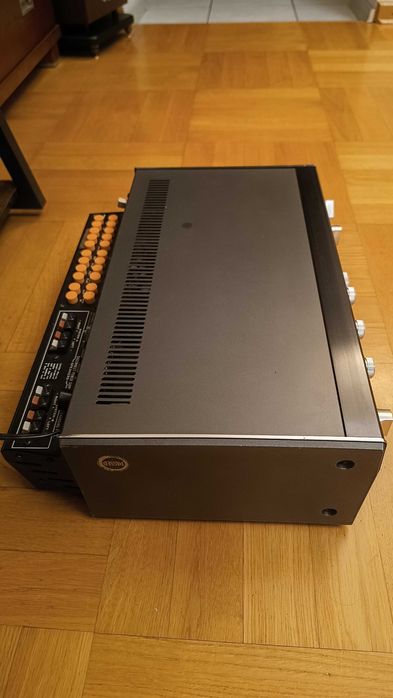 Wzmacniacz Sansui Au-7700
