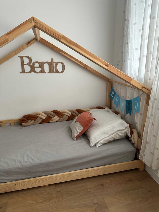 Cama Casinha Mon Lit Cabane DK 90x190 – Pinho Maciço – Como Nova