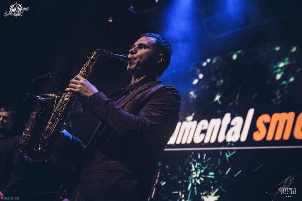 Саксофоніст на Ваше свято!Уроки гри на саксофоні