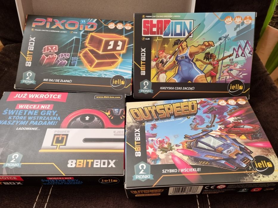 Gra planszowa 8bitbox