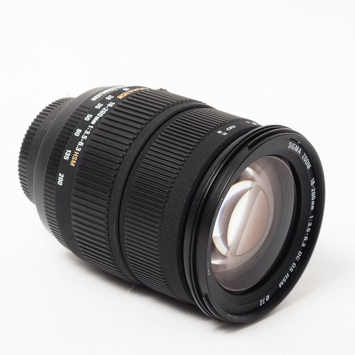 Об'єктив Sigma Zoom 18-200mm f/3.5-6.3 DC OS HSM для Nikon