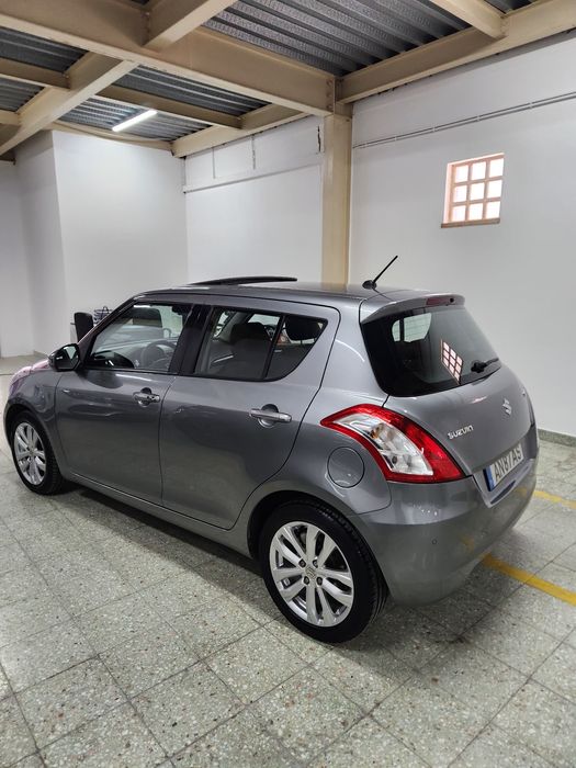 Suzuki Swift Sport só 47000km ano 2014 motor 1.3 90cv gasolina full extras como novo Aceito retoma