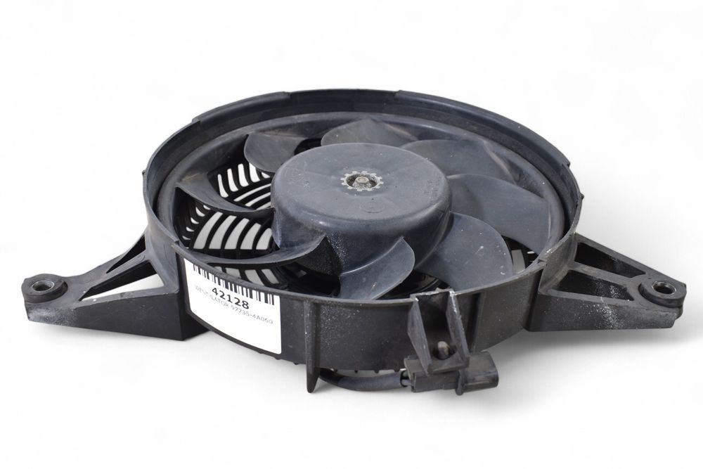 Koło Wiatrak Wentylator Hyundai H1 H200 Starex 2.5 TD 1997-2008 97735-4A060
