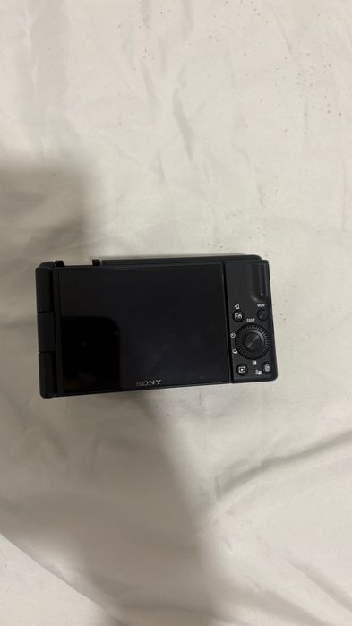 Sony ZV-1F camera compacta