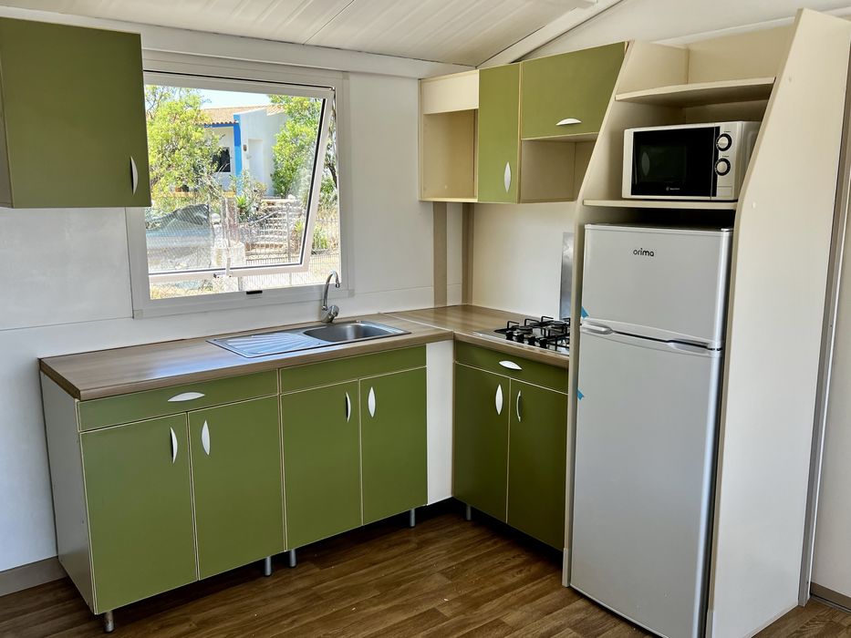 CHALET DESMONTÁVEL COM TERRAÇO COBERTO – PRONTO A INSTALAR