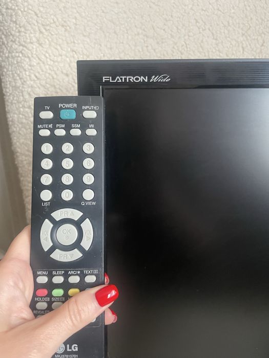 Монитор-телевизор LG Flatron M208WA 20” TV Monitor