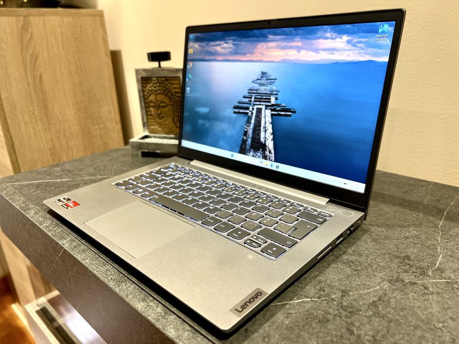 Lenovo Thinkbook 14 | Ryzen 5 5500U/12Gb Ram/SSD 256Gb/Gráfica 2Gb