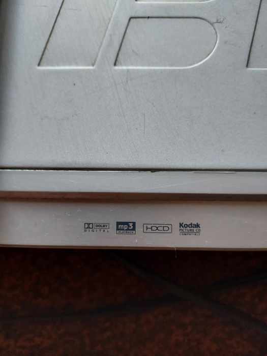 Продам DVD плеер ВВК