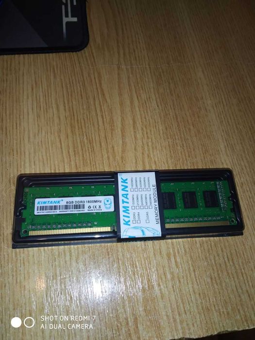 Оперативная память 8GB DDR3 НОВАЯ 1600Hz на ПК