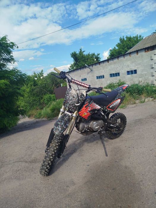 Продам мотоцикл питбайк kayo 140