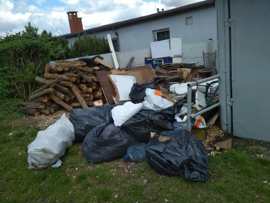 Wywóz śmieci gruzu mebli odbiór gabarytów worków odpadów budowlanych