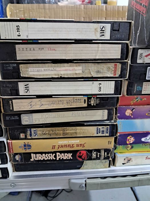 Kasety VHS zestaw