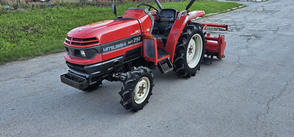 Mitsubishi MT 251 Швидкісний 28-30км.годТрактор Японський