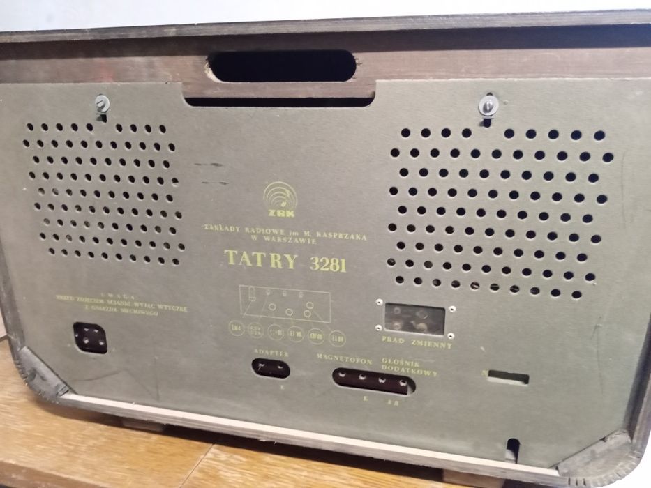 Zabytkowe radio TATRY