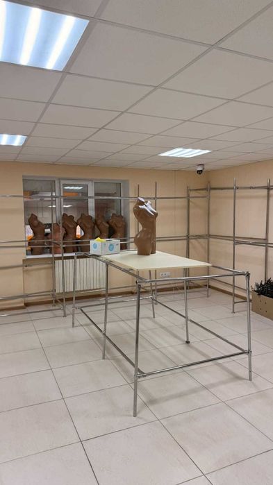 Сдается коммерческое помещение в центре.